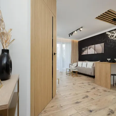 Elegant Herbu Oksza With Parking By Renters * 华沙